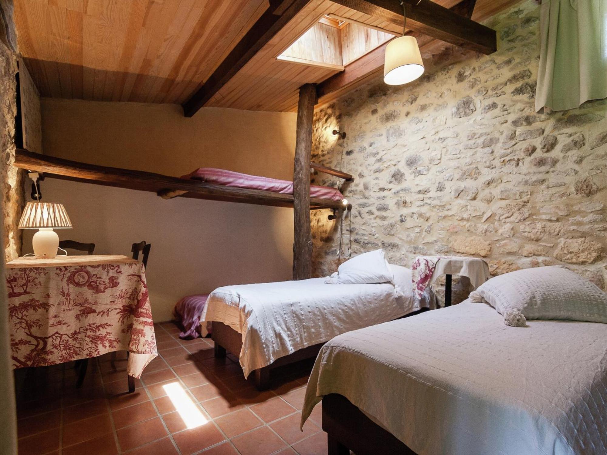 Cottage In Les Eyzies De Tayac Sireuil With Pool Meyrals Buitenkant foto