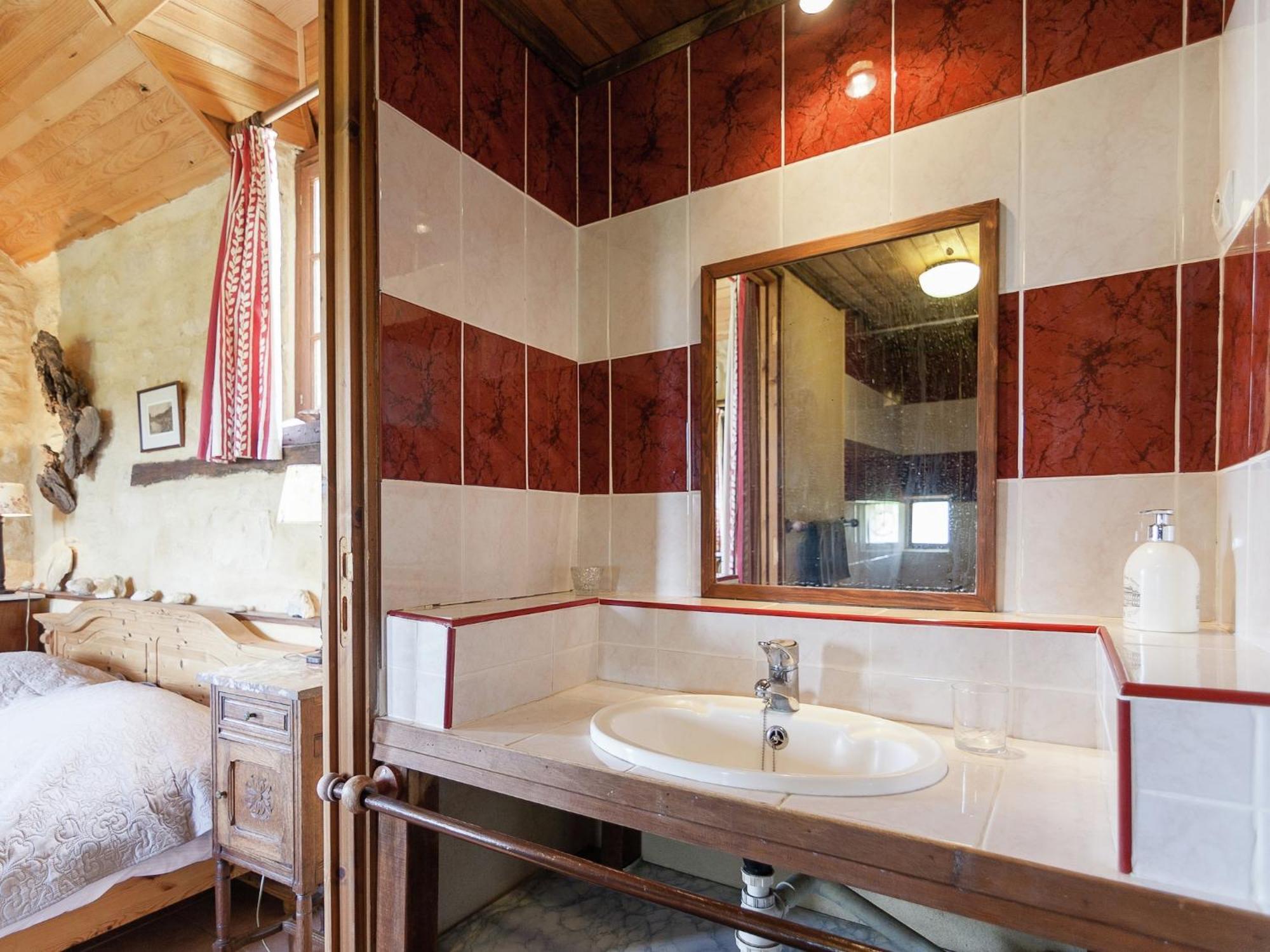 Cottage In Les Eyzies De Tayac Sireuil With Pool Meyrals Buitenkant foto