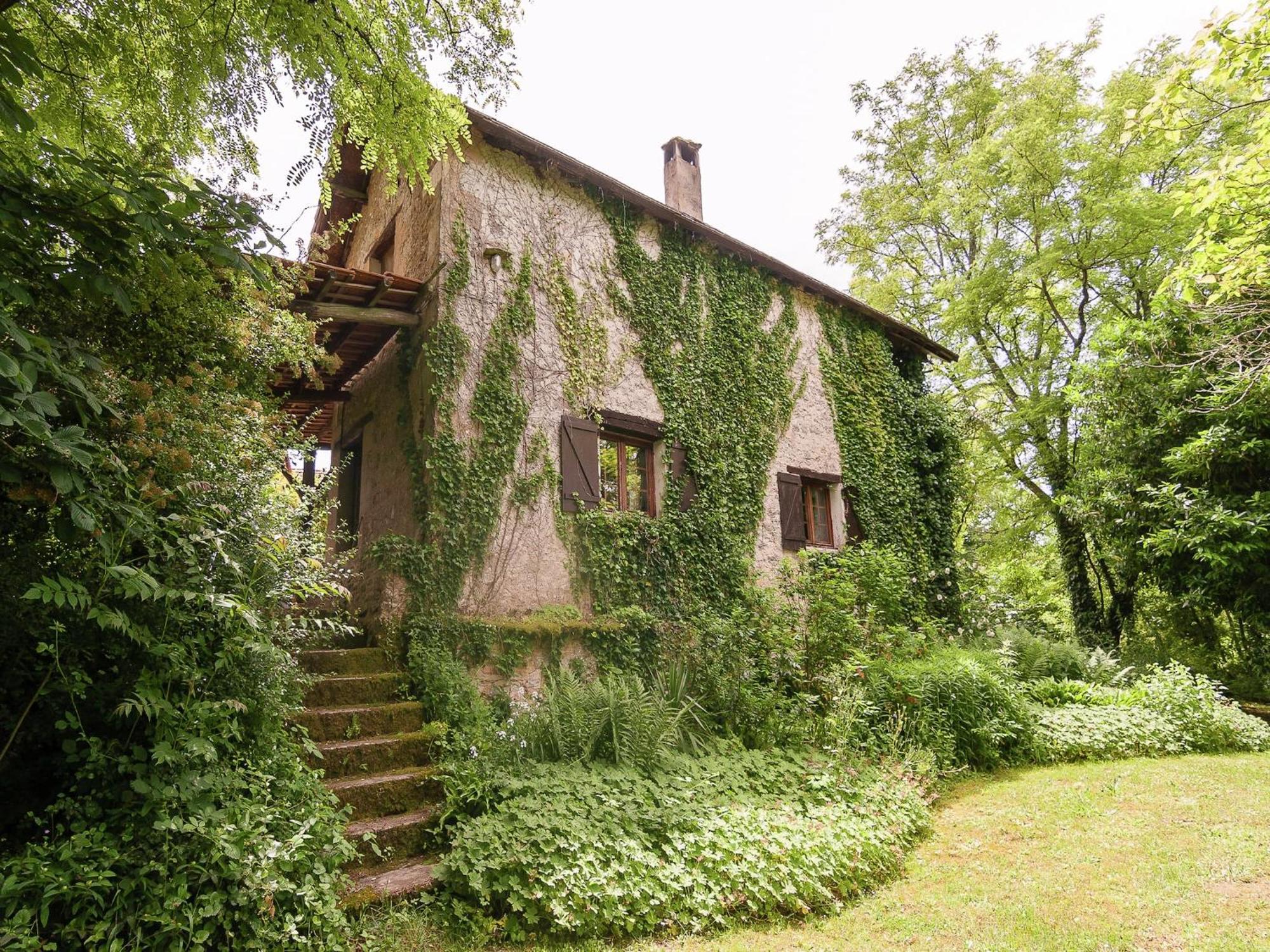 Cottage In Les Eyzies De Tayac Sireuil With Pool Meyrals Buitenkant foto